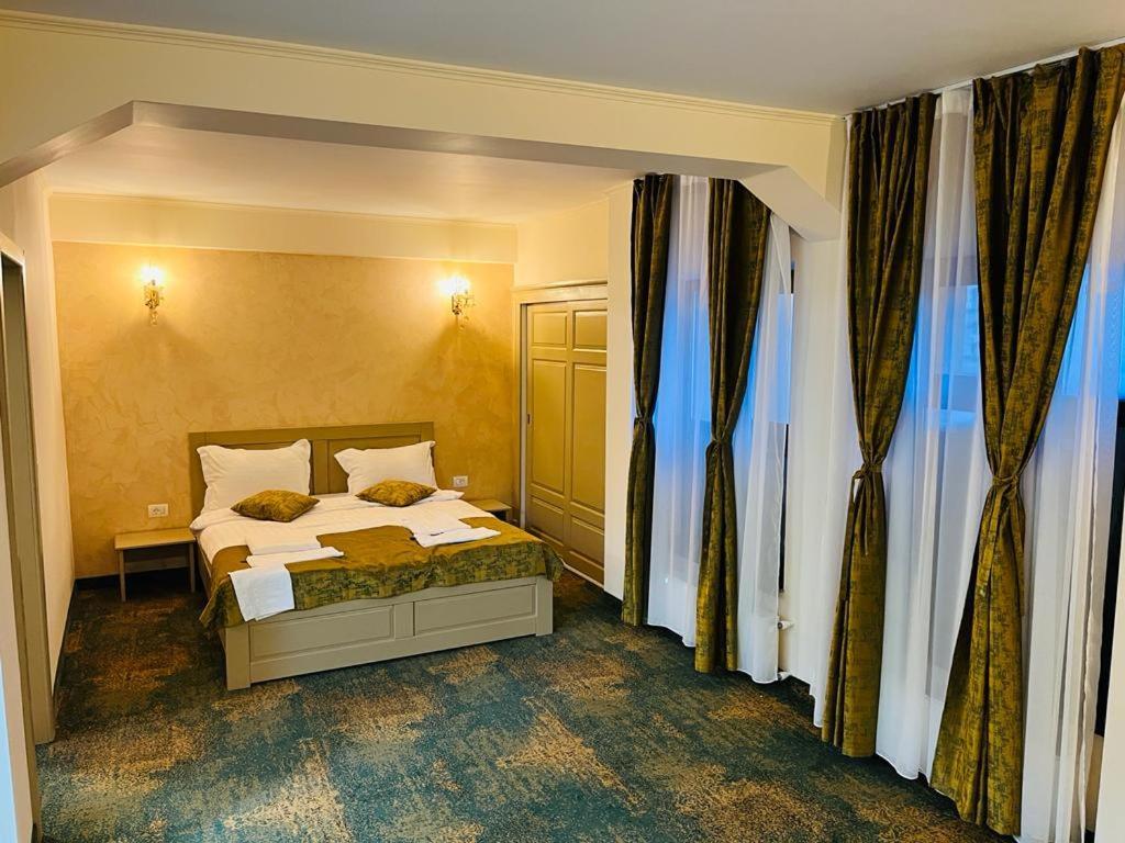 Hotel La Ane Babadag المظهر الخارجي الصورة